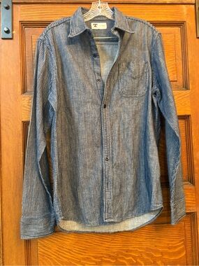 Tellason Striped Blue Button-Up Shirt